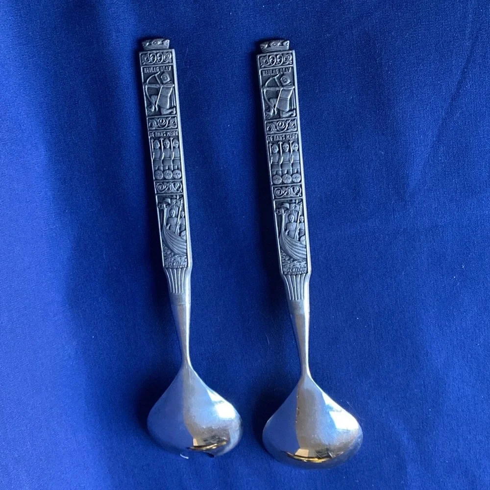 VTG Large Norwegian H.S. Konge Tinn Pewter Salad Servers